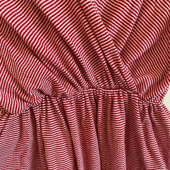 Red &White Seersucker Shorts Jumper - Picture 2 of 4